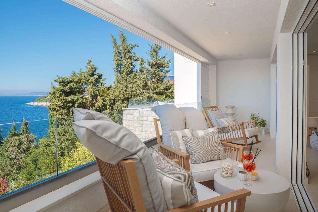 Luxury Seafront Villa Primosten Glamour With Private Pool, Sauna And Gym At The Beach In Primošten Exterior foto