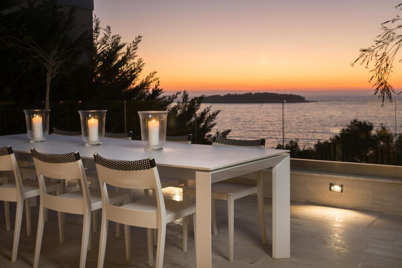 Luxury Seafront Villa Primosten Glamour With Private Pool, Sauna And Gym At The Beach In Primošten Exterior foto